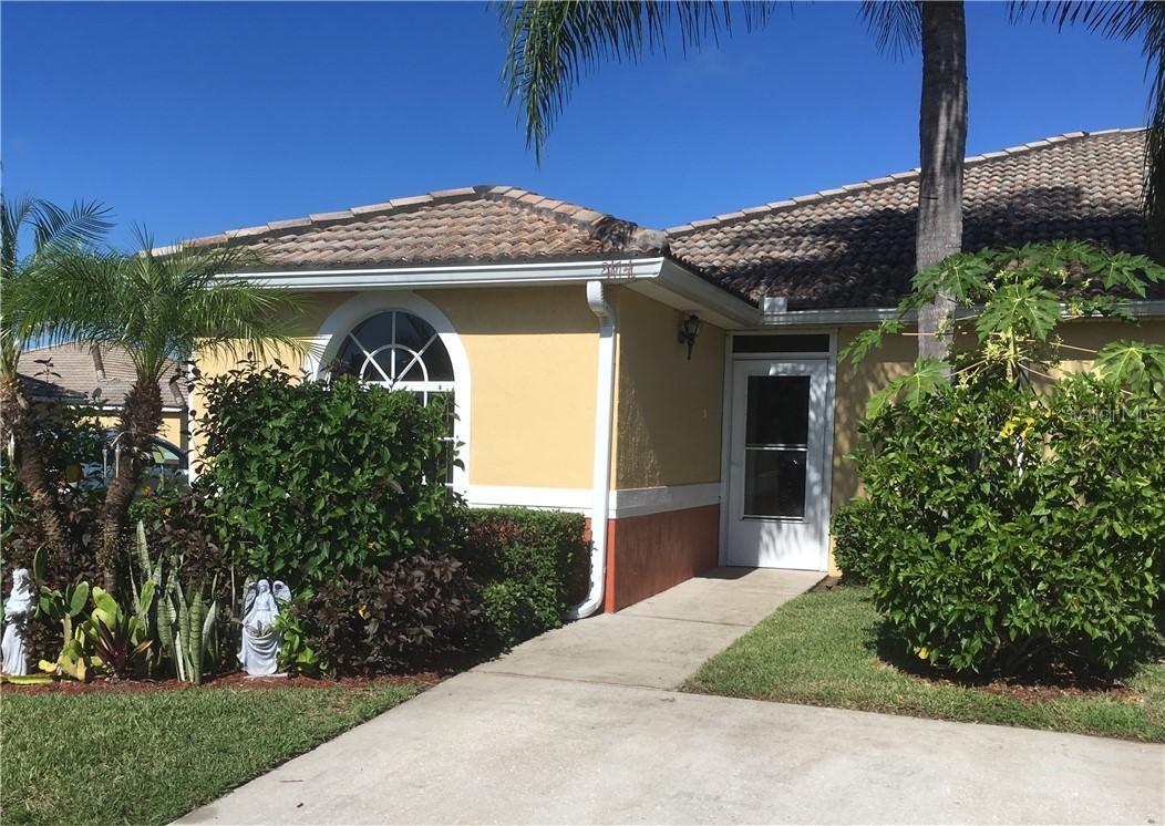 2174 Mystic Ring Loop, Poinciana, FL 34759