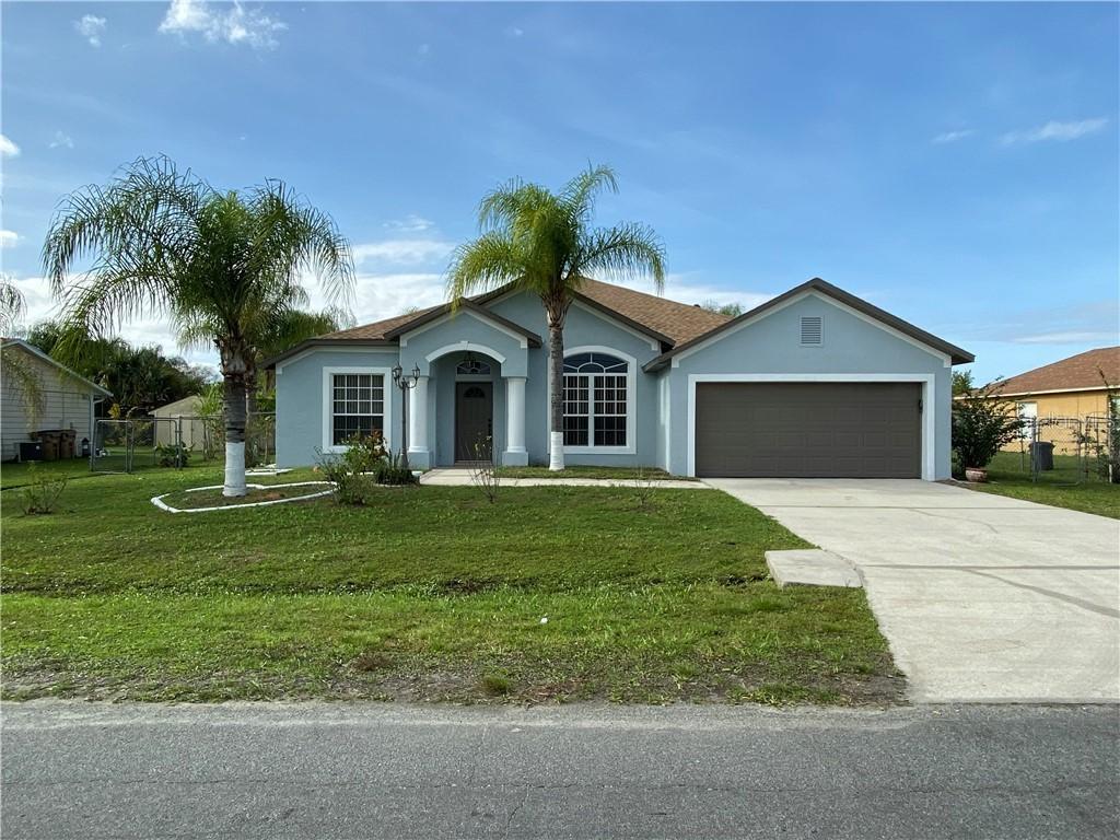 882 Adour Dr., Kissimmee, FL 34759