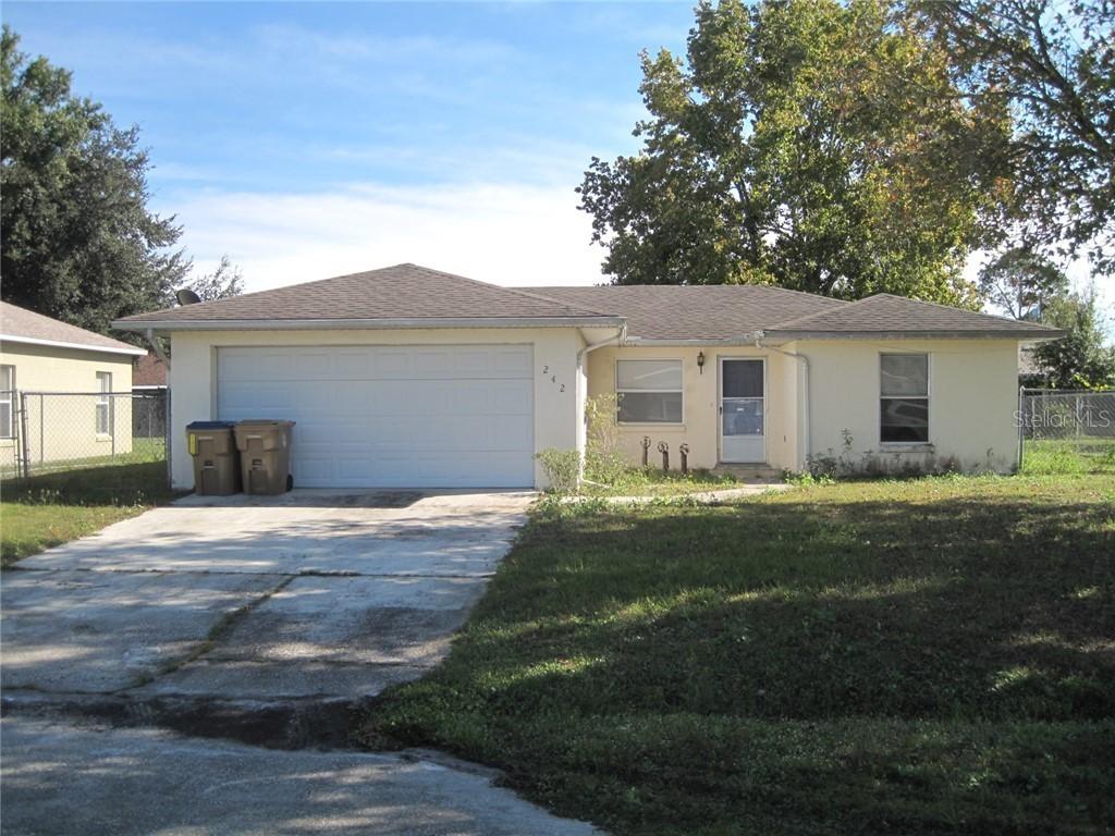242 Cheshire Ct., Kissimmee, FL 34758