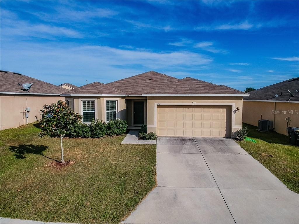 127 Country Walk Cir., Davenport, FL 33837