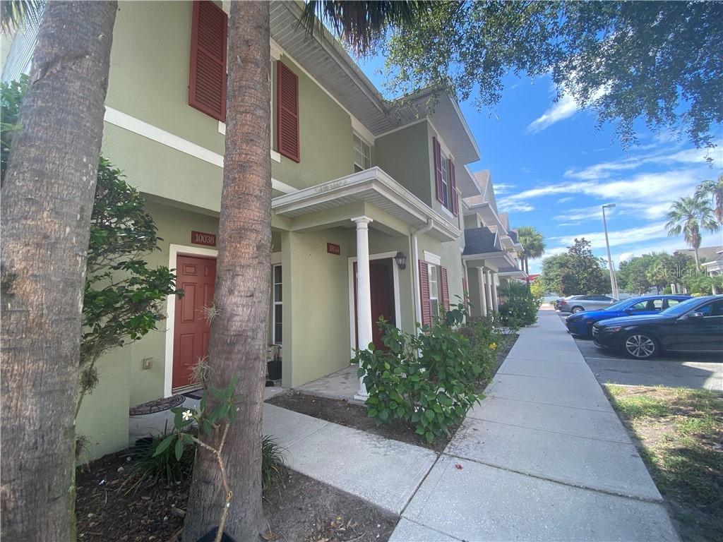10044 Regent Park Dr. #2402, Orlando, FL 32825
