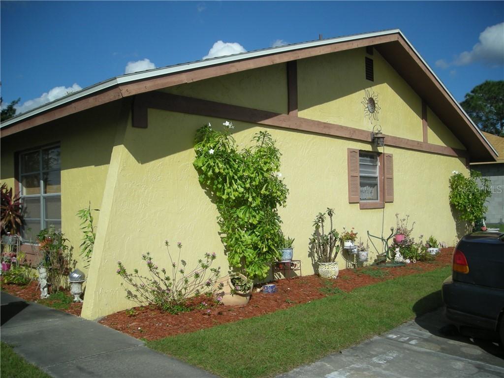 305 Dundee Dr., Poinciana, FL 34759