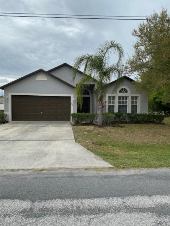 922 Derbyshire Dr., Kissimmee, FL 34758