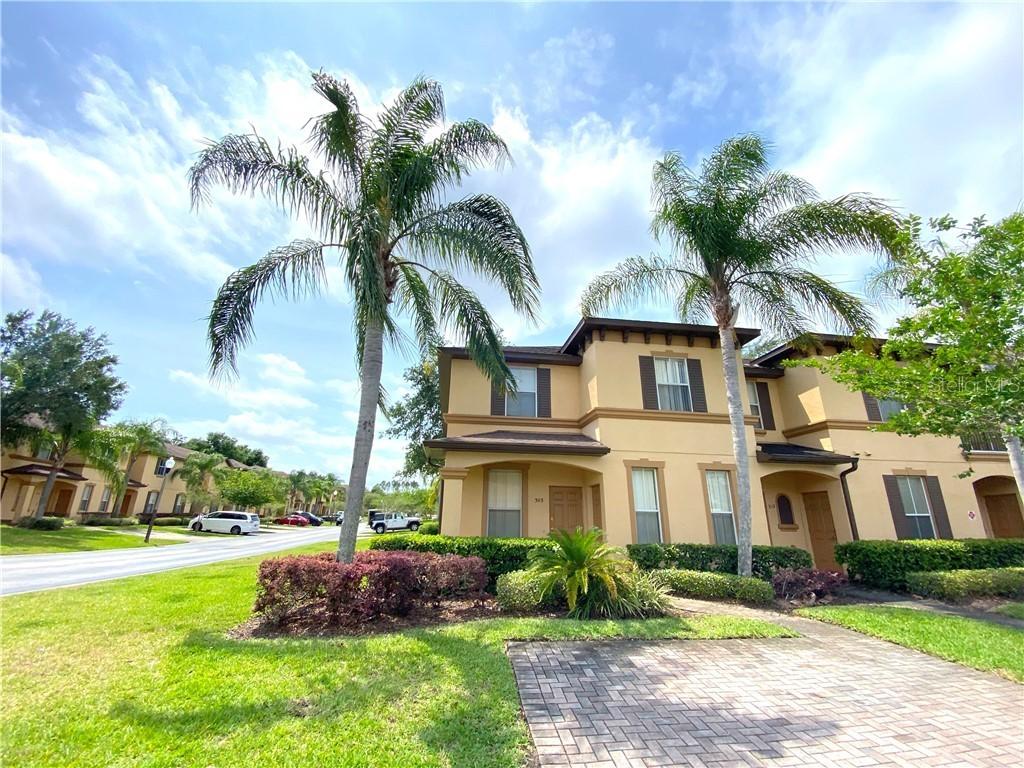 303 Terra Lago St., Davenport, FL 33897