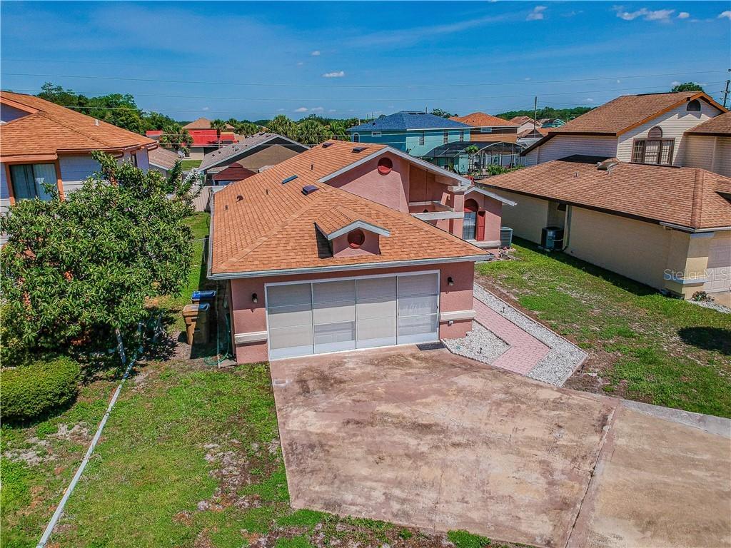 196 Sandalwood Dr., Kissimmee, FL 34743