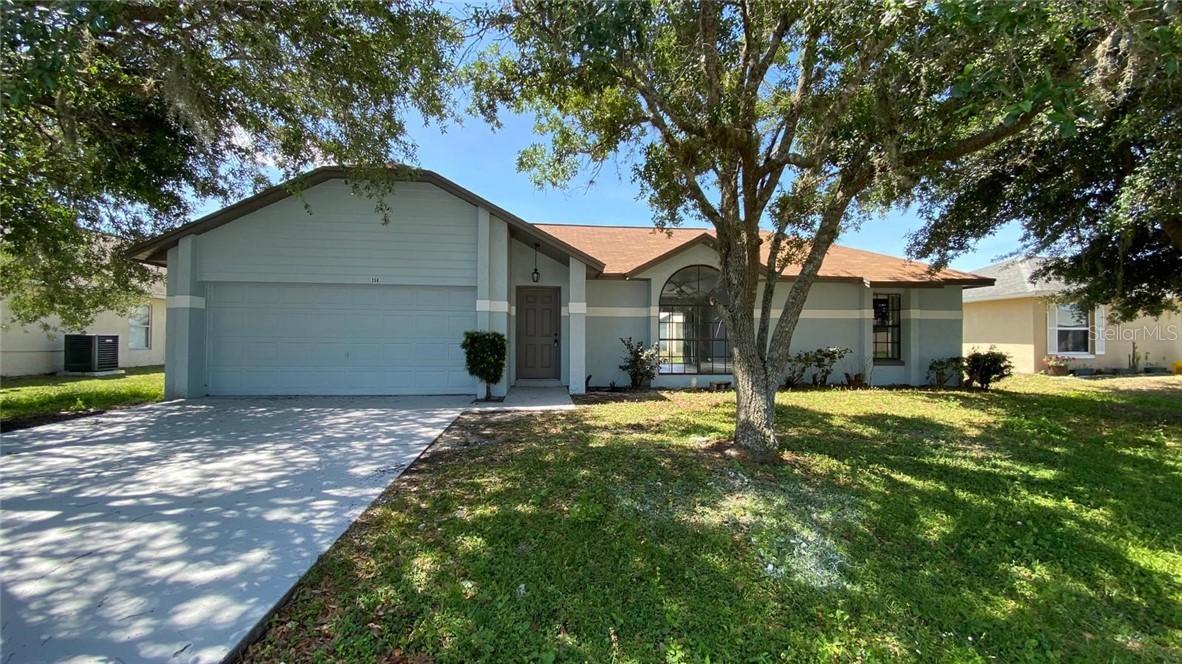356 Chelmsford Ct., Kissimmee, FL 34758