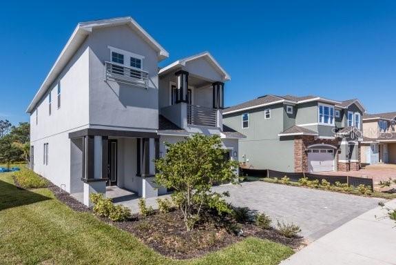 7698 Fairfax Dr., Kissimmee, FL 34747
