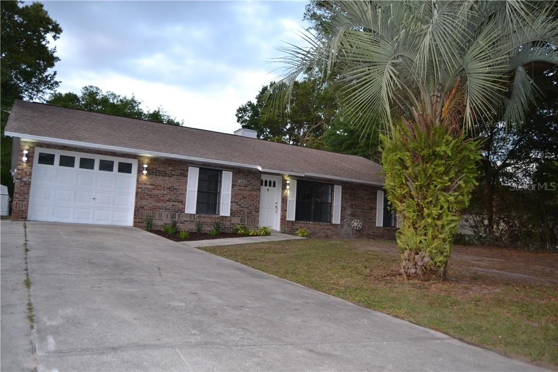2127 NE 44th St., Ocala, FL 34479