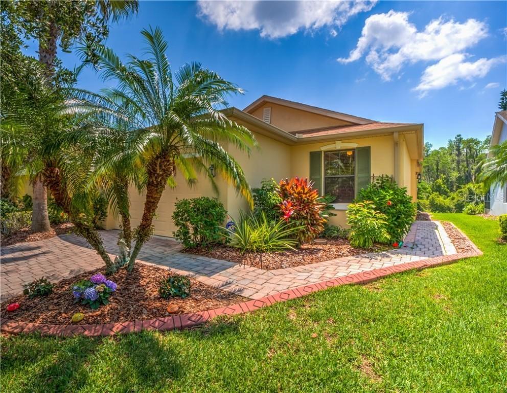 652 Grand Canal Dr., Kissimmee, FL 34759