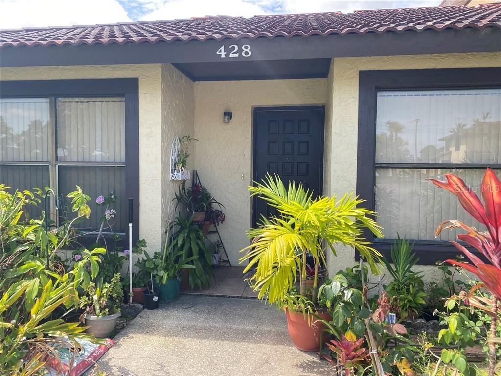 428 Hunter Cir., Kissimmee, FL 34758