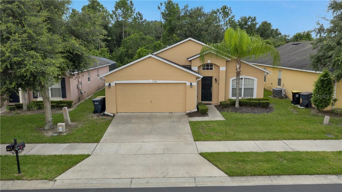 2196 Royal Ridge Dr., Davenport, FL 33896
