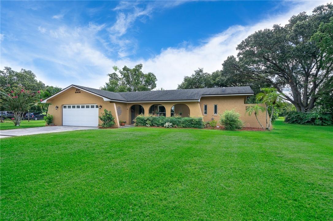 3675 Hickory Tree Rd., Saint Cloud, FL 34772