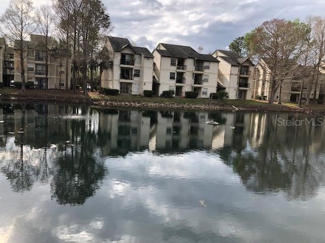 1972 Lake Atriums Cir. #185, Orlando, FL 32839