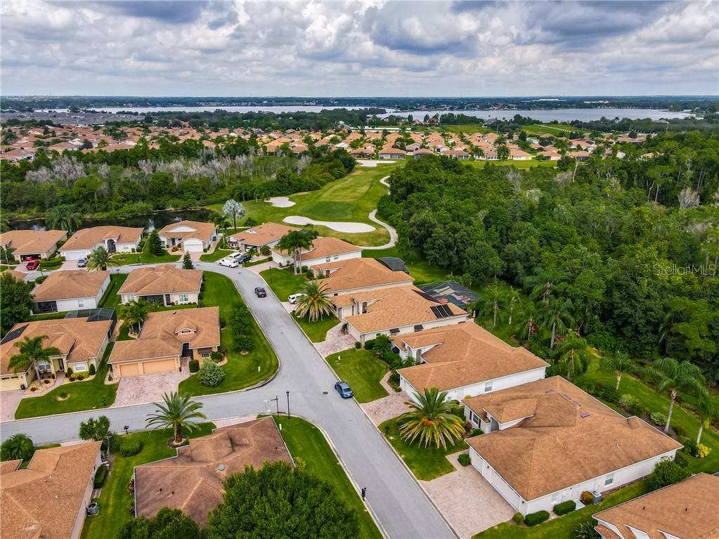 3016 Dunmore Dr., Lake Wales, FL 33859