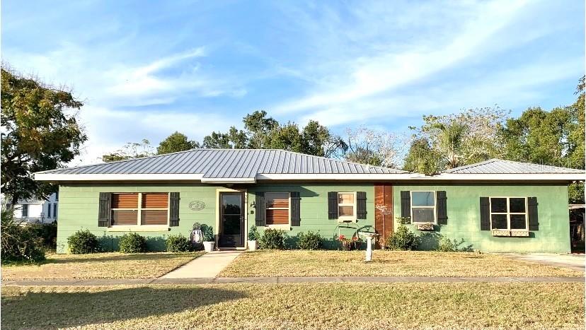 218 W Cypress St., Davenport, FL 33837