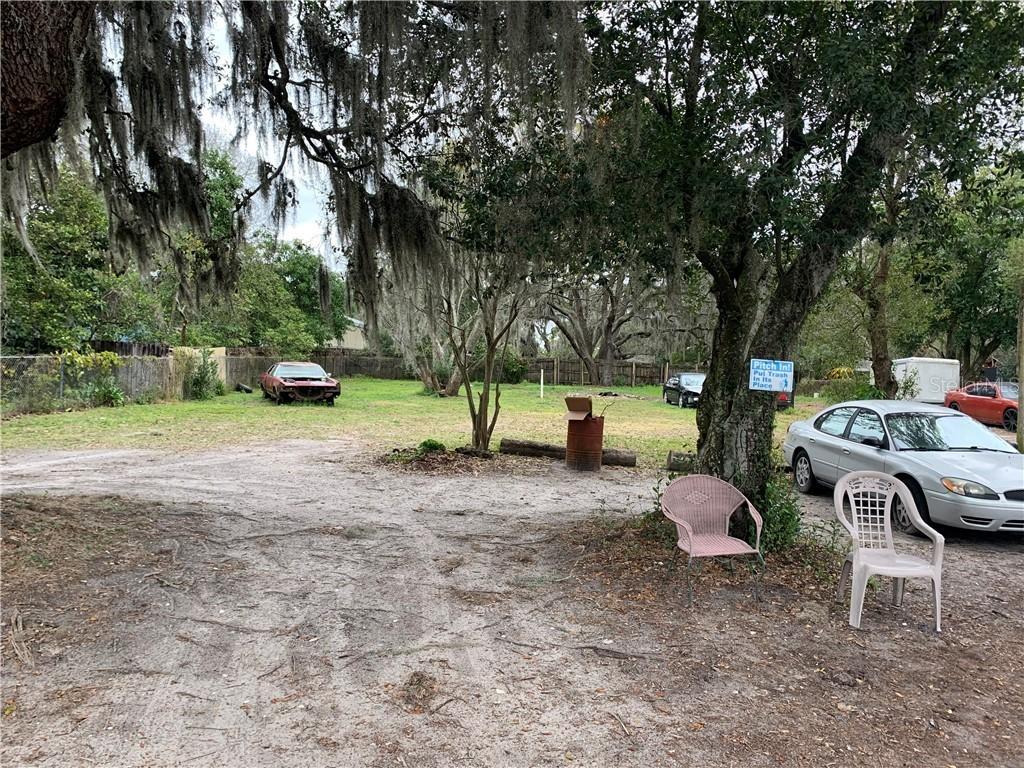 6219 N 49th St., Tampa, FL 33610