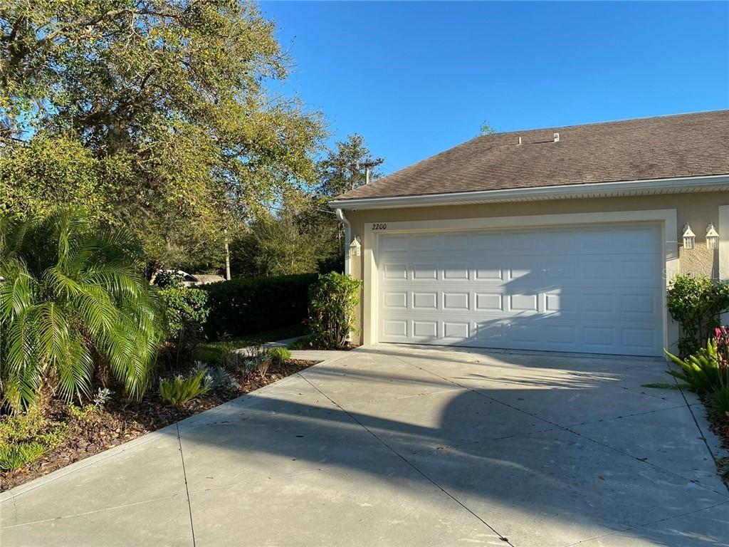 2200 Hawks Cove Cir., New Smyrna Beach, FL 32168