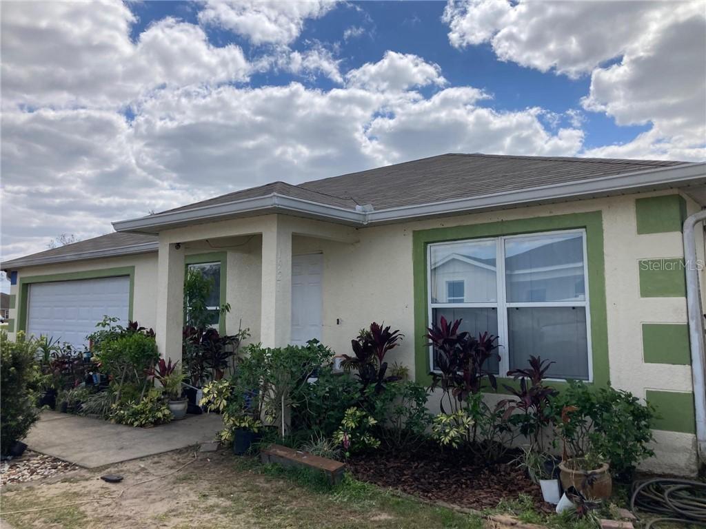 1921 Manatee Dr., Poinciana, FL 34759