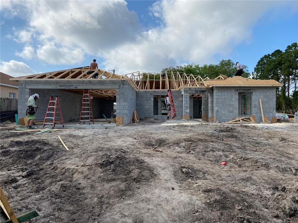 300 Curry St., Palm Bay, FL 32907