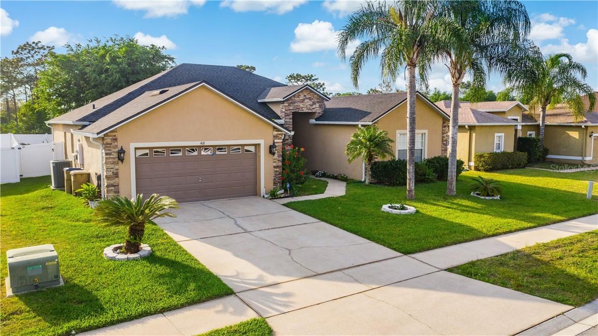 418 Acacia Tree Way, Kissimmee, FL 34758