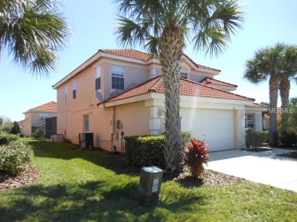 258 Carrera Ave., Davenport, FL 33897