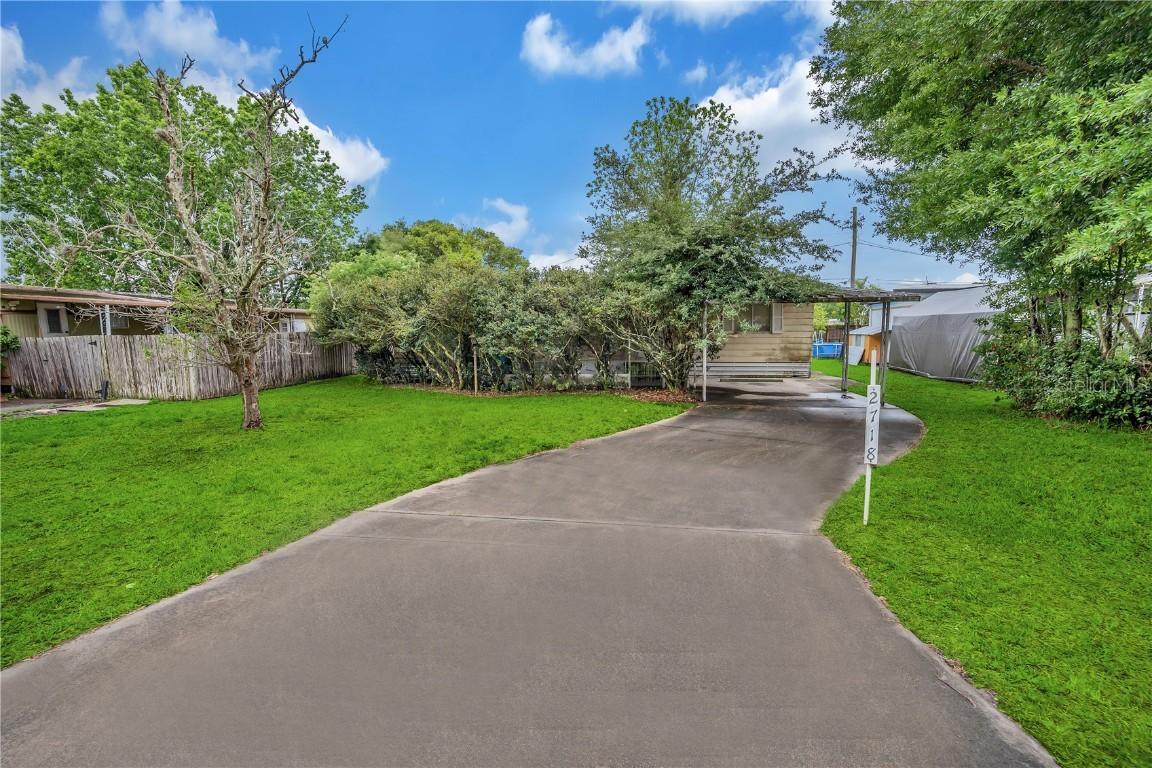 2718 Tropical Lake Dr., Kissimmee, FL 34741