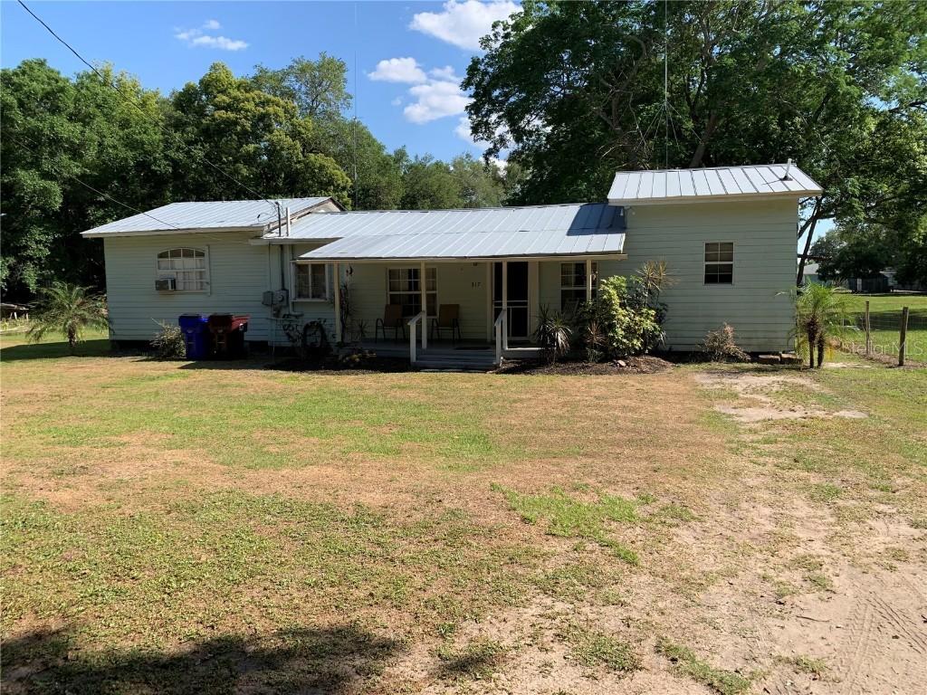 317 18th St., St. Cloud, FL 34769