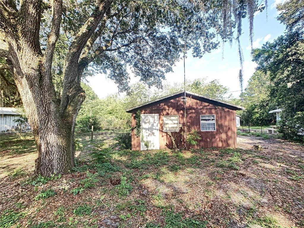 931 Hart St., Waverly, FL 33877
