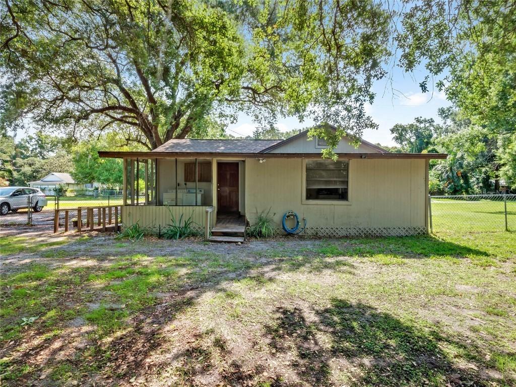 9466 4th Ave., Orlando, FL 32824