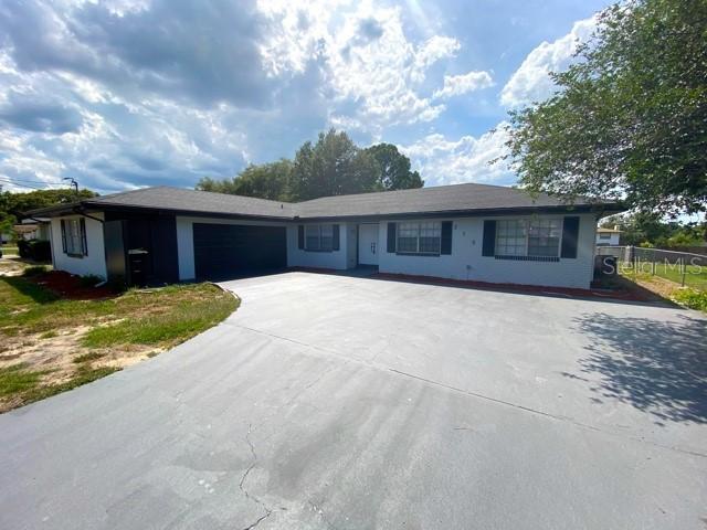 215 Volusia Dr., Winter Haven, FL 33884