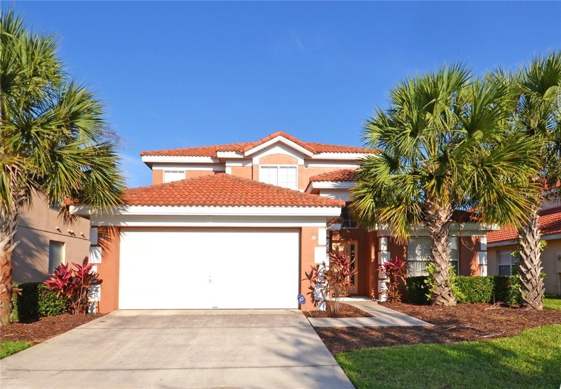 217 Sevilla Ave., Davenport, FL 33897
