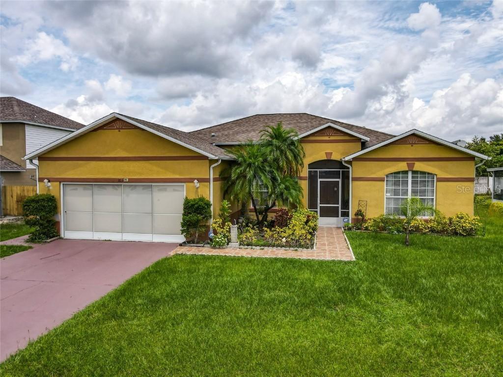303 Alegriano Ct., Kissimmee, FL 34758