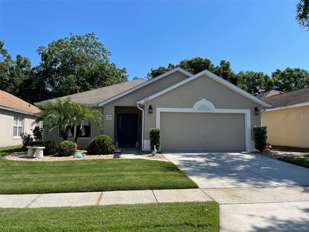2615 Chatham Cir., Kissimmee, FL 34746