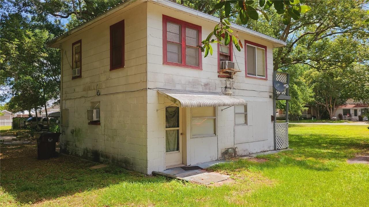 810 8th St., St Cloud, FL 34769