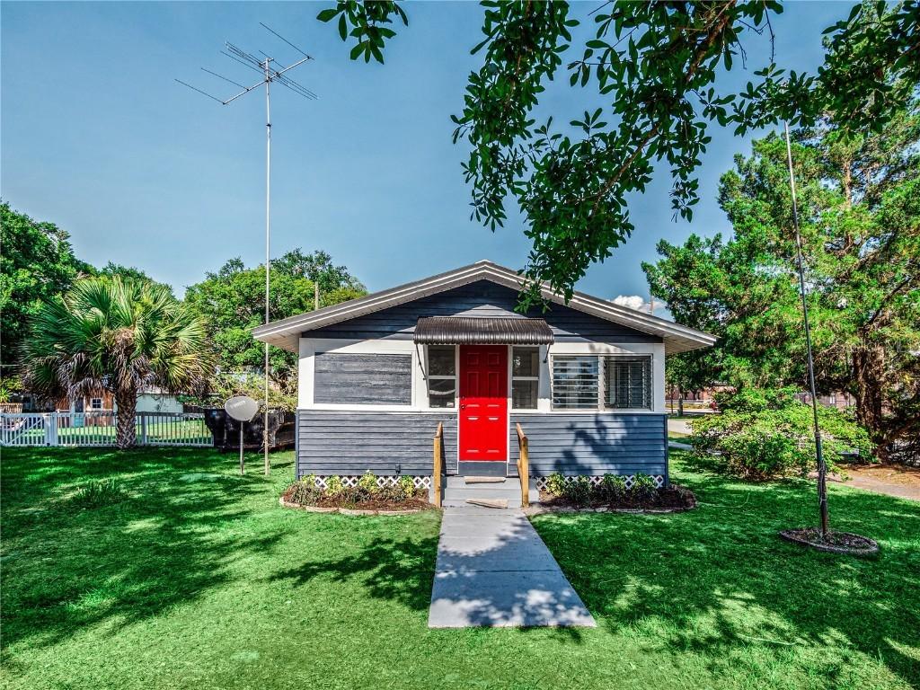 821 Connecticut Ave., St. Cloud, FL 34769