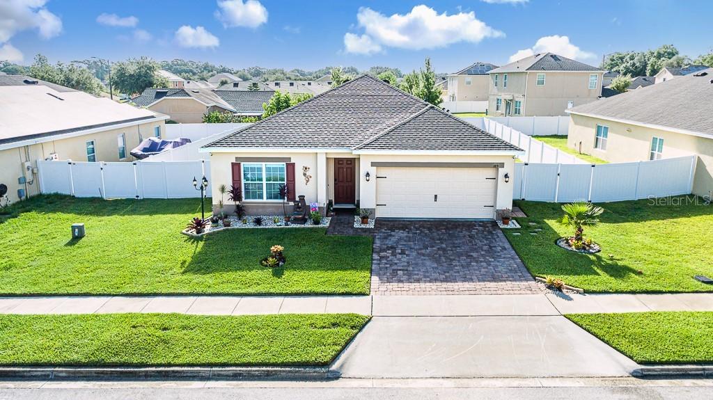 189 Iron Horse Ln., Davenport, FL 33837