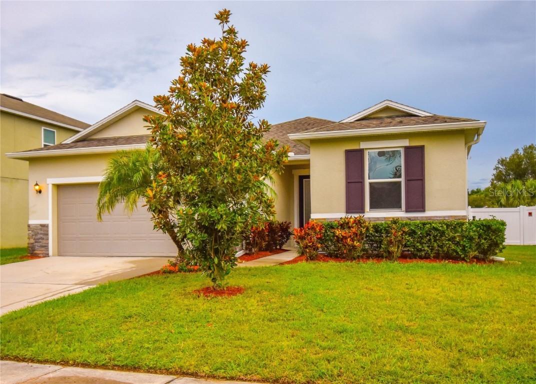 1566 Auburn Hills Ct., Tavares, FL 32778