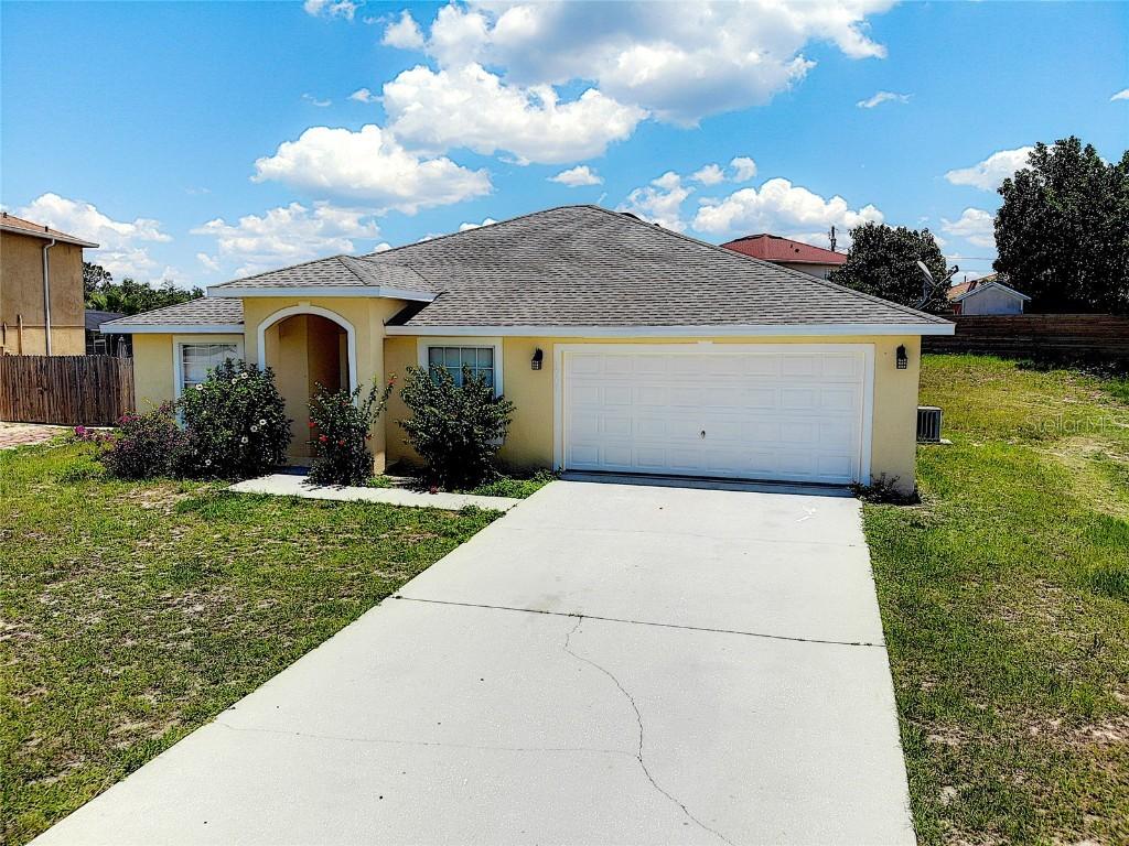 1907 Drum Dr., Poinciana, FL 34759