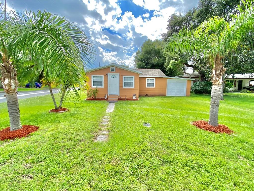 1422 California Ave., St. Cloud, FL 34769