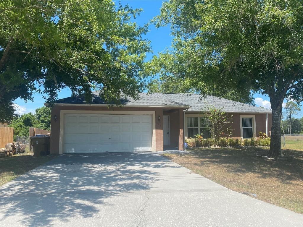 341 Chelmsford Ct., Kissimmee, FL 34758