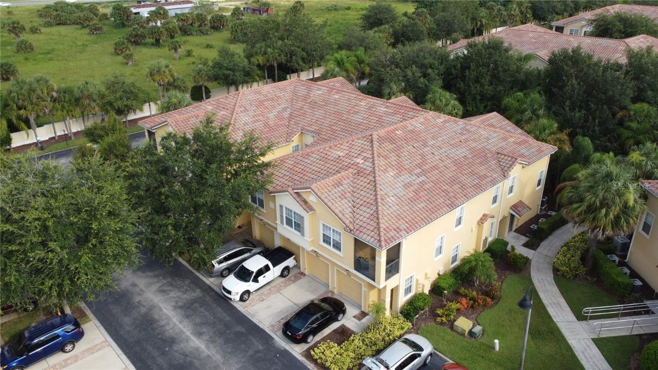 2720 Oakwater Dr., Kissimmee, FL 34747