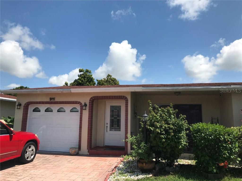 911 Nw 48  Pl, Pompano Beach, FL 33064