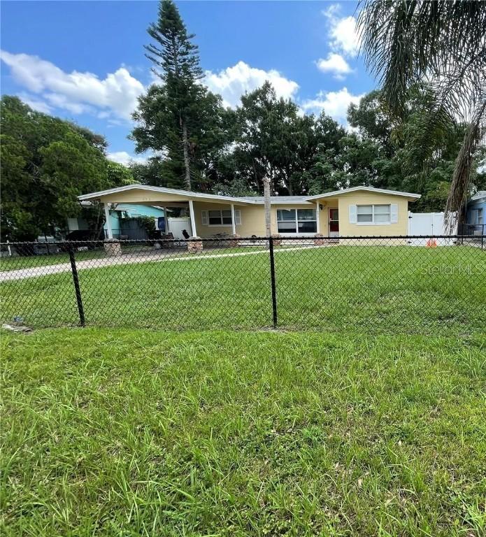 852 Black Oak Ct., Orlando, FL 32809