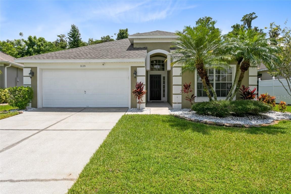 3135 Stonehurst Cir., Kissimmee, FL 34741
