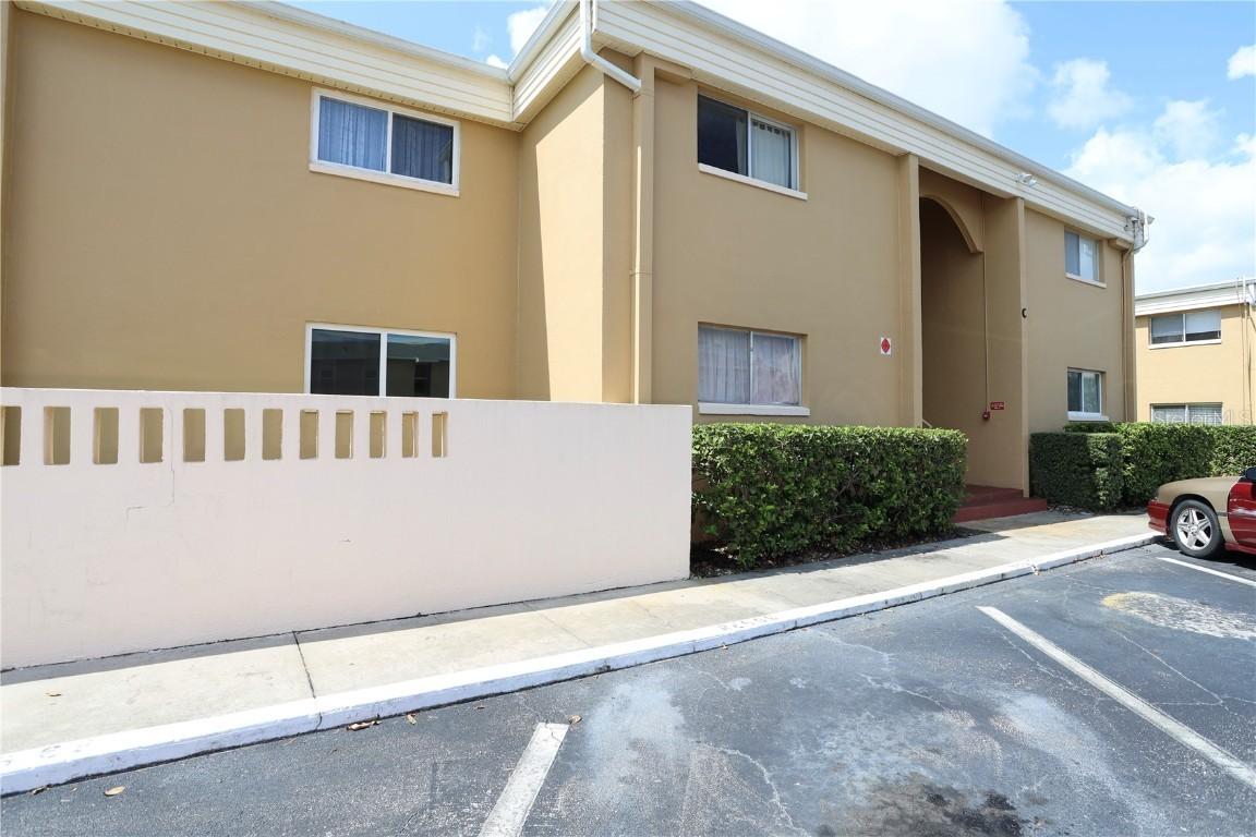 1000 Lake Of The Woods Blvd. #C106, Fern Park, FL 32730