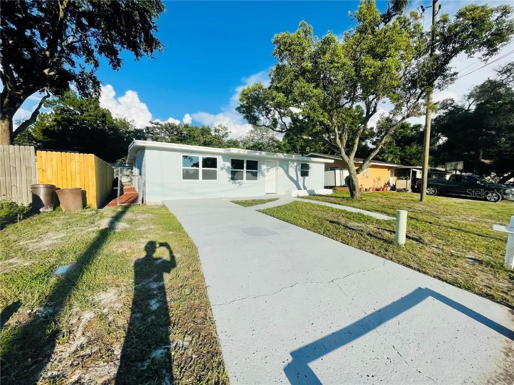 7216 Gulf Breeze Cir., Hudson, FL 34667