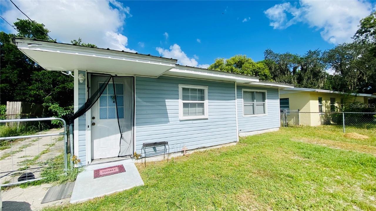 715 25th St., Winter Haven, FL 33881