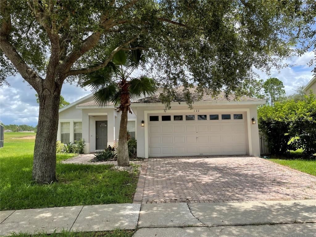 122 Gleneagles Dr., Davenport, FL 33897