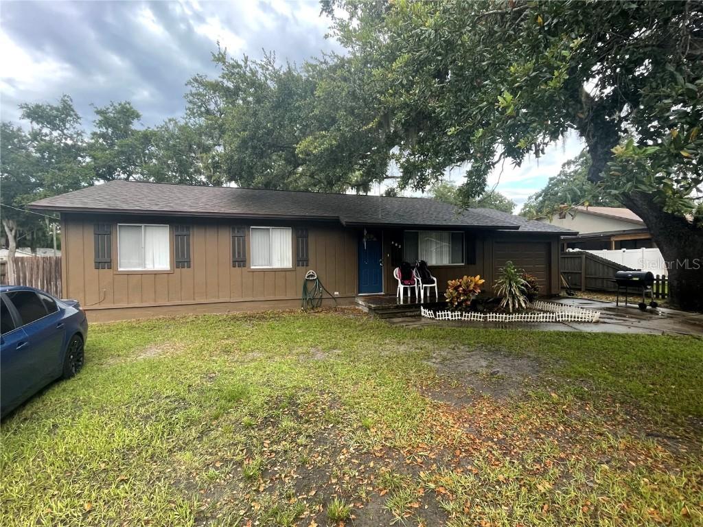 402 Finley Ave., Kissimmee, FL 34741