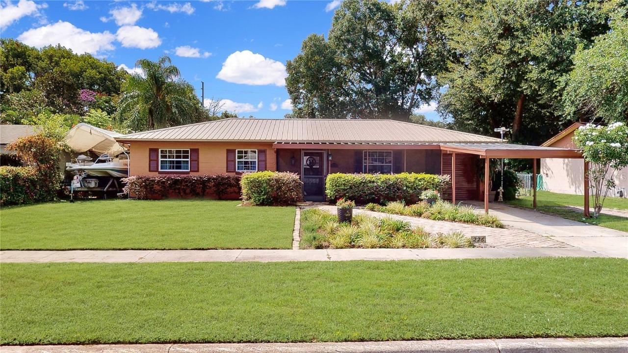226 Charlotte St., Winter Garden, FL 34787